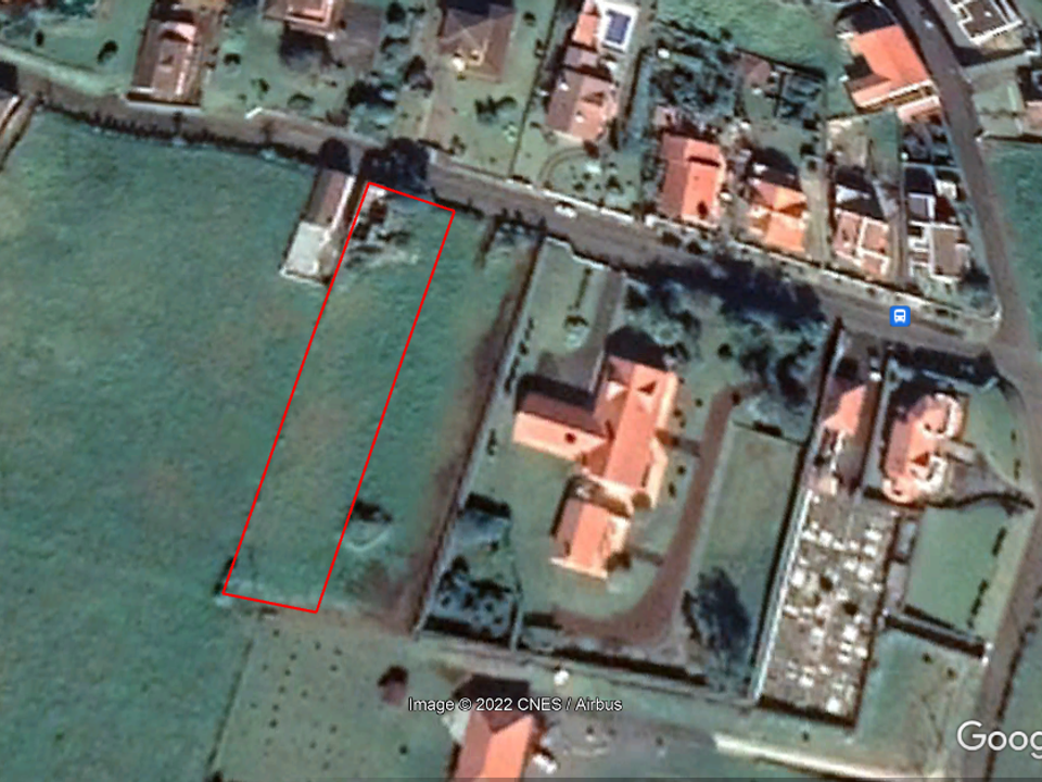 Ruina en Horta, Faial - foto 3